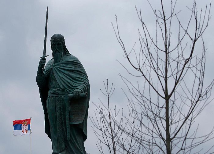 Spomenik Stefanu Nemanji otvoren uz veliki broj građana i političara