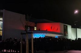 Novi protest i obraćanje studenata napadnutih ispred SNP-a danas kod Rektorata