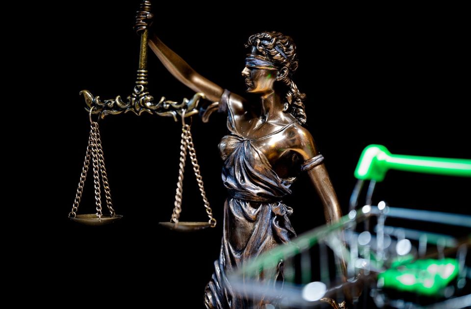 Sindikat: Egzistencija zaposlenih u pravosuđu ugrožena, ministarstvo da reši problem