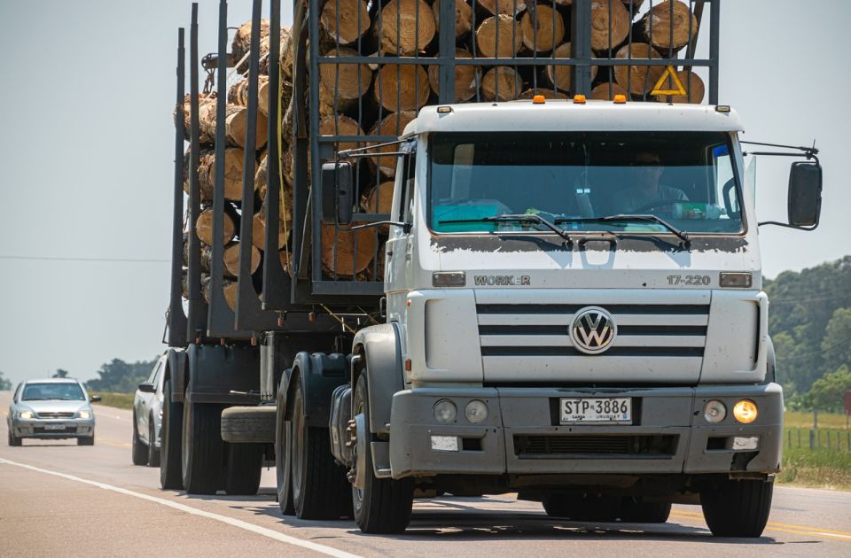 Kamionima ispada tovar po auto-putu što može uzrokovati nesreću: Za sada bez kažnjavanja 