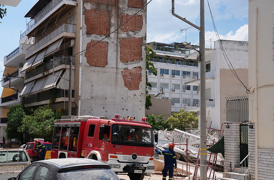 Zašto se srušila zgrada u Atini: Stručnjaci upozoravaju na problem koji pogađa stare zgrade širom sveta