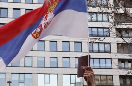 Dvoje studenata u humanitarnoj akciji prepešačili 920 kilometara po Srbiji, stigli do Niša