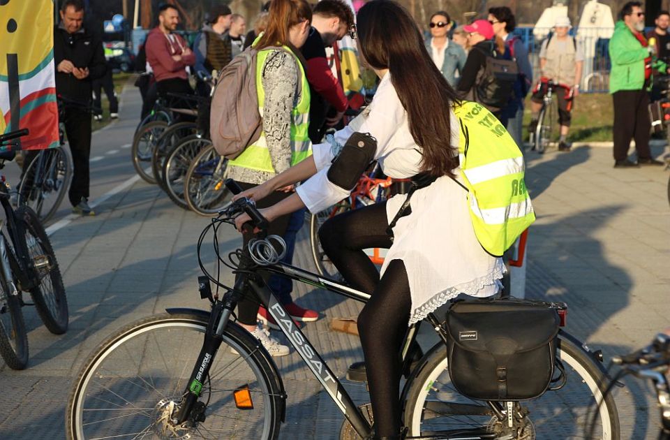 Vanredna Kritična masa zbog nastradalog bicikliste: Vožnja i postavljanje memorijalnog 