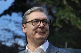 VIDEO Stanovnica Nove Varoši na skupu pitala Vučića: Zašto nisam dobila posao, a obezbedila sam glasove?