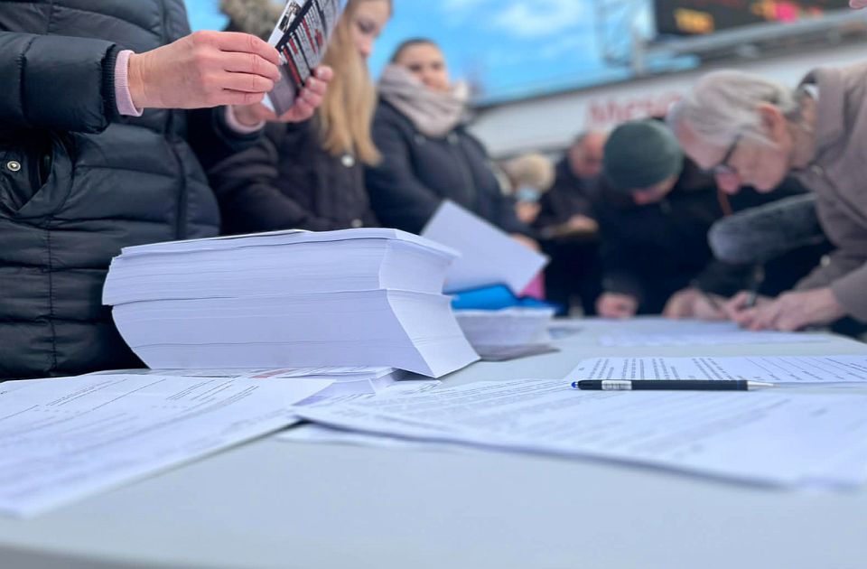 Studenti ove nedelje razgovaraju sa građanima u više mesta, u Novom Sadu u četvrtak i petak
