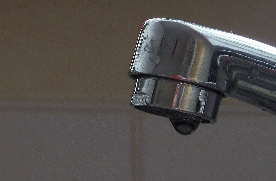 Zbog vazdušnog čepa u cevovodu Bukovac nema vode više od 24 sata: Normalizacija se očekuje do kraja dana