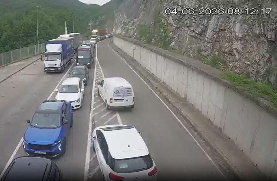 Granična policija sinoć nije dozvoljavala crnogorskim državljanima ulazak u Srbiju