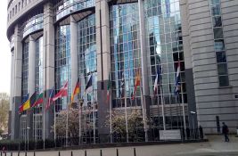 Poslanici Evropskog parlamenta danas glasaju o Srbiji - traže se sankcije Rusiji i priznanje Kosova