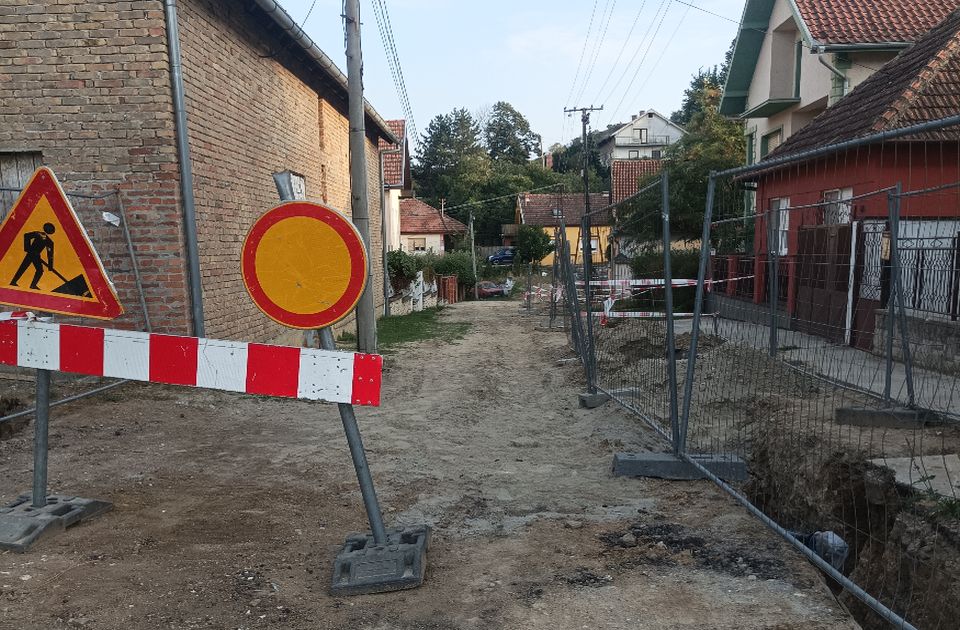 Rekonstrukcija 500 metara ulica u Sremskim Karlovcima košta 75 miliona