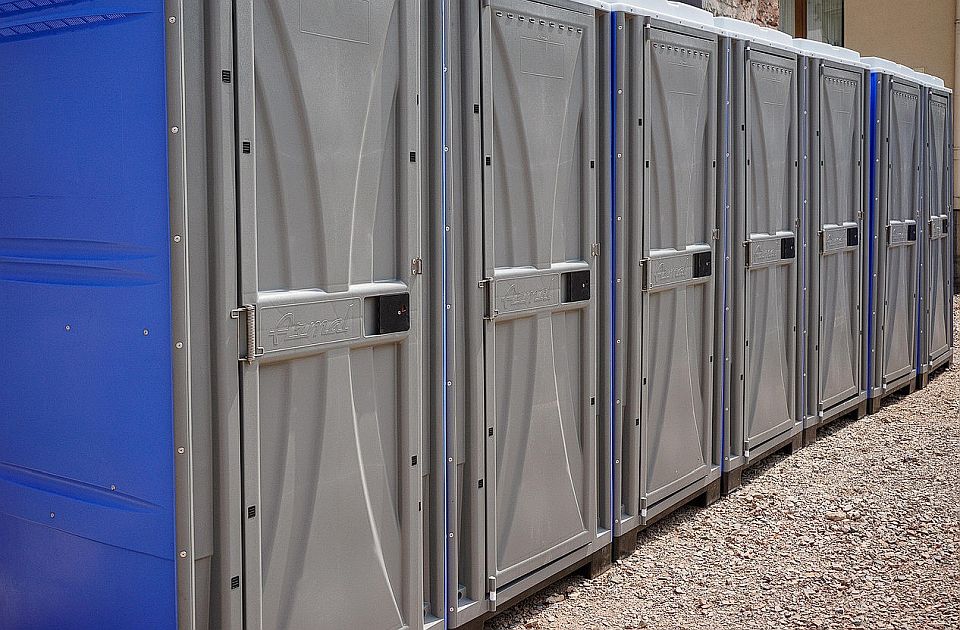 Zrenjanin daje milion dinara za iznajmljivanje toi toi toaleta