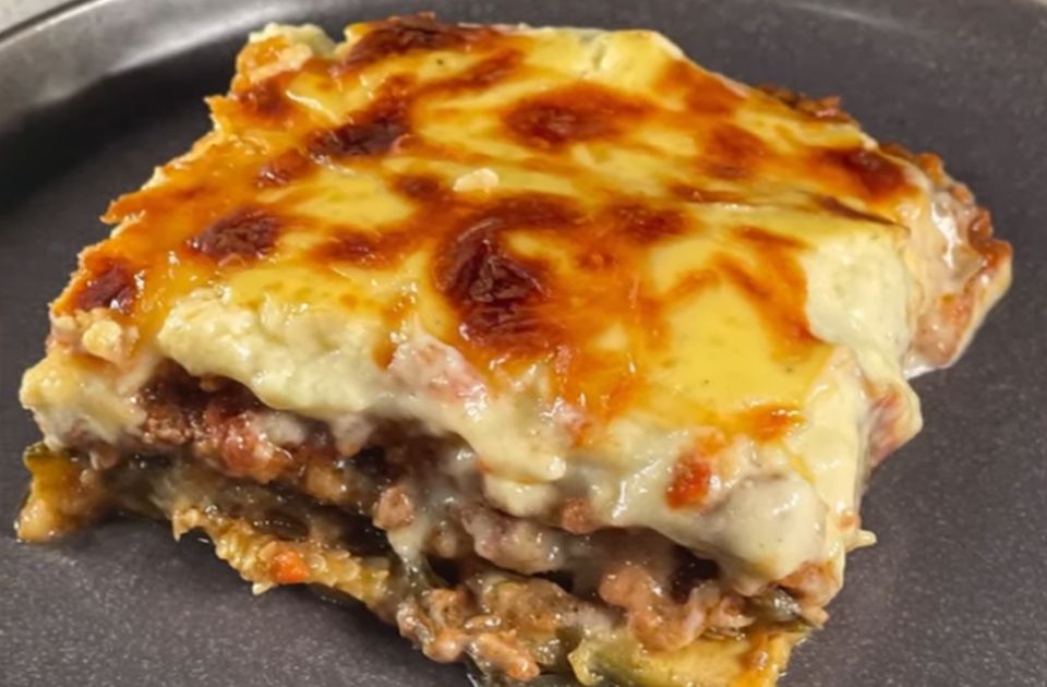 VIDEO: Grčka musaka sa krompirom, tikvicama i sirom 