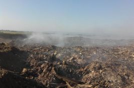 Deponija u Temerinu i dalje gori, zatvara se do ponedeljka