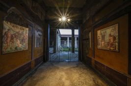 FOTO: Za javnost otvorena kuća bivših robova u Pompeji - obogatili se i napravili hram uživanja