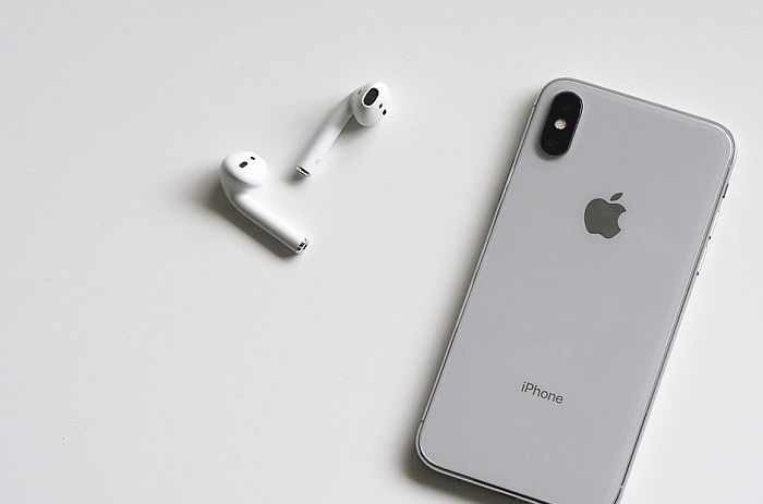 Slabo interesovanje za iPhone X, Apple smanjuje proizvodnju