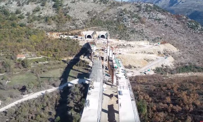 Crna Gora - zamućena "Suza Evrope"