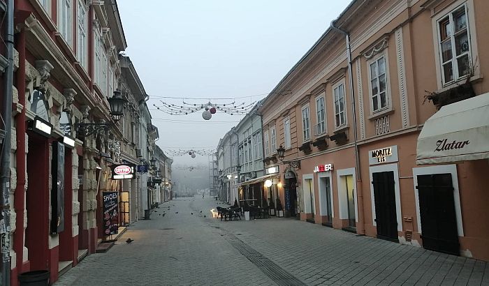 Tmurno i hladno, uz slab sneg