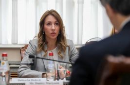 Baš pred izbore: Ministarka dodelila ugovore građanima u Zaječaru koji su dobili subvencije