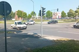Konačno postavljen semafor na opasnoj raskrsnici u Industrijskoj zoni