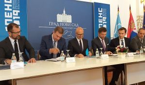 Srbija investitoru fabrike čokolade u Novom Sadu daje 14 miliona evra, oni garantuju platu od 300 evra