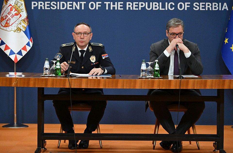 Radovanović: Policija štiti kriminalnce u SNS, zato Vučić brani svog najbližeg saradnika Milića 