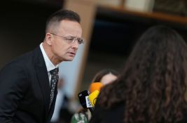 Sijarto: Prisluškivanje mog telefona je skandalozno mešanje u izbore