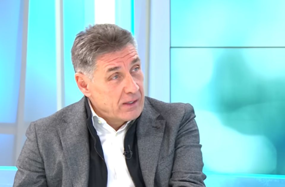 Klinički centar Srbije ponovo kažnjen jer neće da vrati dr Dugalića na posao - a penali će biti sve veći