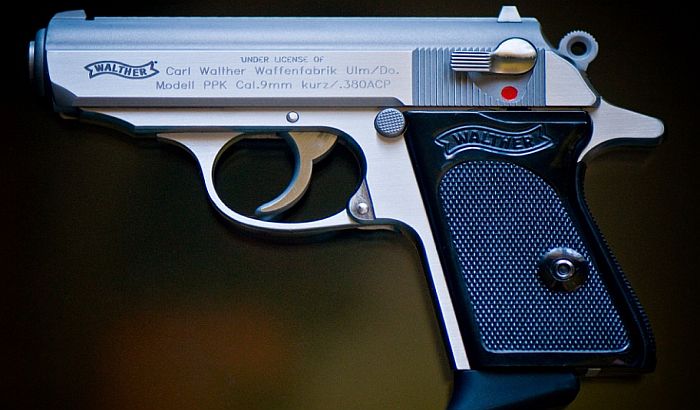 Ukradeni pištolji korišćeni u filmovima o Džejmsu Bondu