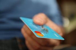 Uplatio 121.000 dinara za dva telefona, a prodavac mu se više nije javljao