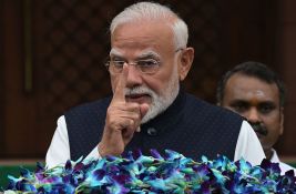 Premijer Modi obećao kazne za zvaničnike protiv kojih protestuju mlade 