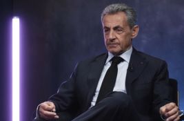 Nakon tri nedelje u zatvoru: Nikola Sarkozi napisao knjigu o svom iskustvu, ide i na turneju