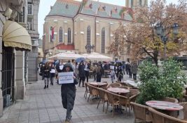 VIDEO Skup podrške Radivoju Jovoviću u centru Novog Sada: Studenti i građani traže da bude pušten na slobodu