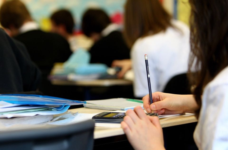 Ideja da se skrate časovi u školama: Da li je to rešenje za smanjenu pažnju dece?