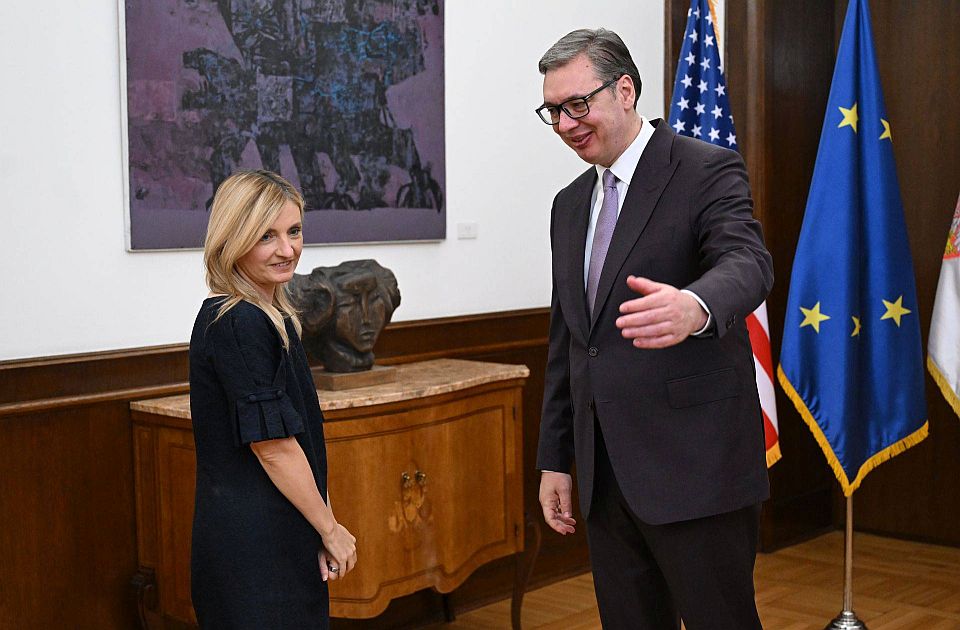 Koliko je Srbija trenutno "bliska" sa SAD: Poseta Sare Rodžers kao indikator trenutnih odnosa
