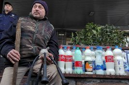 FOTO: Protest proizvođača mleka ispred Ministarstva poljoprivrede, ovo su zahtevi