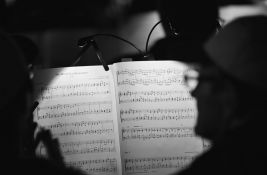 Otvaranje Novosadskog muzičkog leta u sredu: Vojvođanski simfonijski orkestar i Antonio Serano