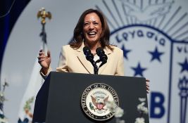 Anketa CNN pokazala: Kamala Haris i Donald Tramp skoro izjednačeni 