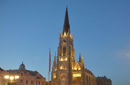 Poslednji julski petak pred Novosađanima: Žurke, književne večeri, izložbe...