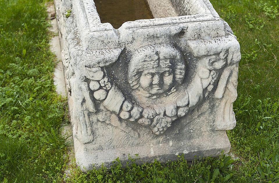 FOTO: Sarkofag iz rimskog doba pronađen na plaži u Bugarskoj