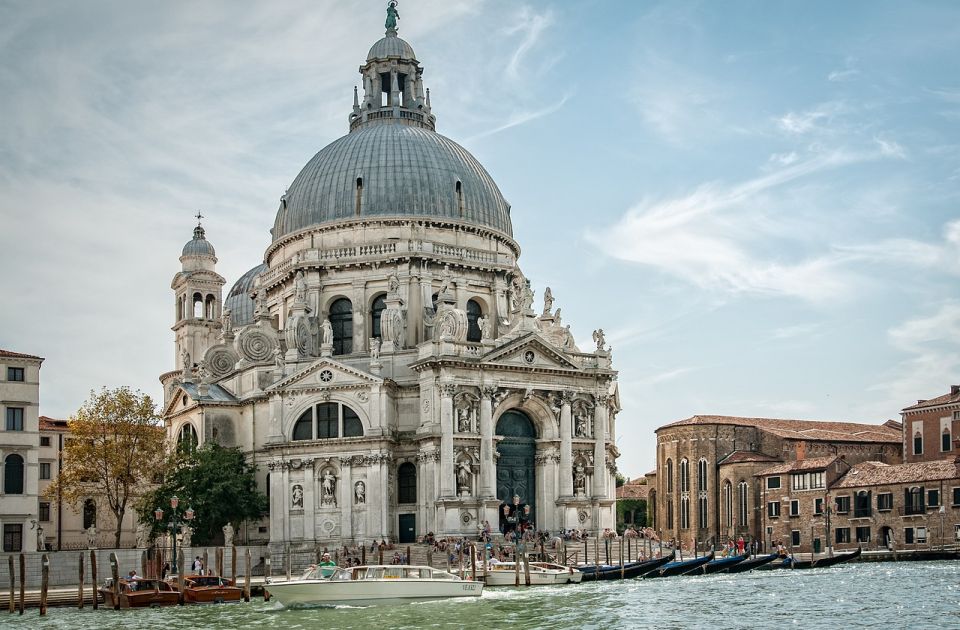 Za turiste u Veneciji od danas nova pravila: U grupi najviše 25 ljudi