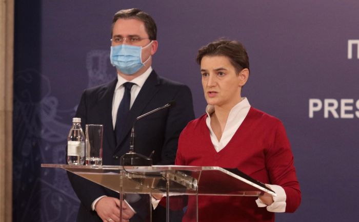 Brnabić: Srbija povlači odluku o proterivanju ambasadora Crne Gore
