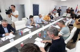 Završen sastanak dela opozicije i NVO: U fokusu birački spisak i izborni uslovi