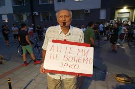 FOTO, VIDEO Zborovi Novog Sada: Mićin nije izuzetak, već pravilo jednog sistema