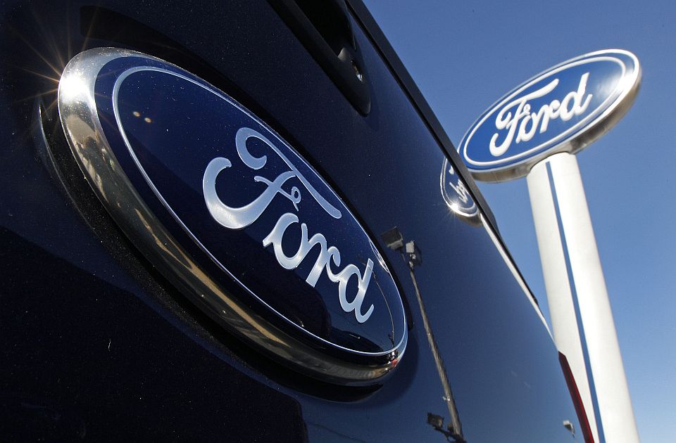 Ford povlači oko 700.000 vozila zbog opasnosti od curenja goriva