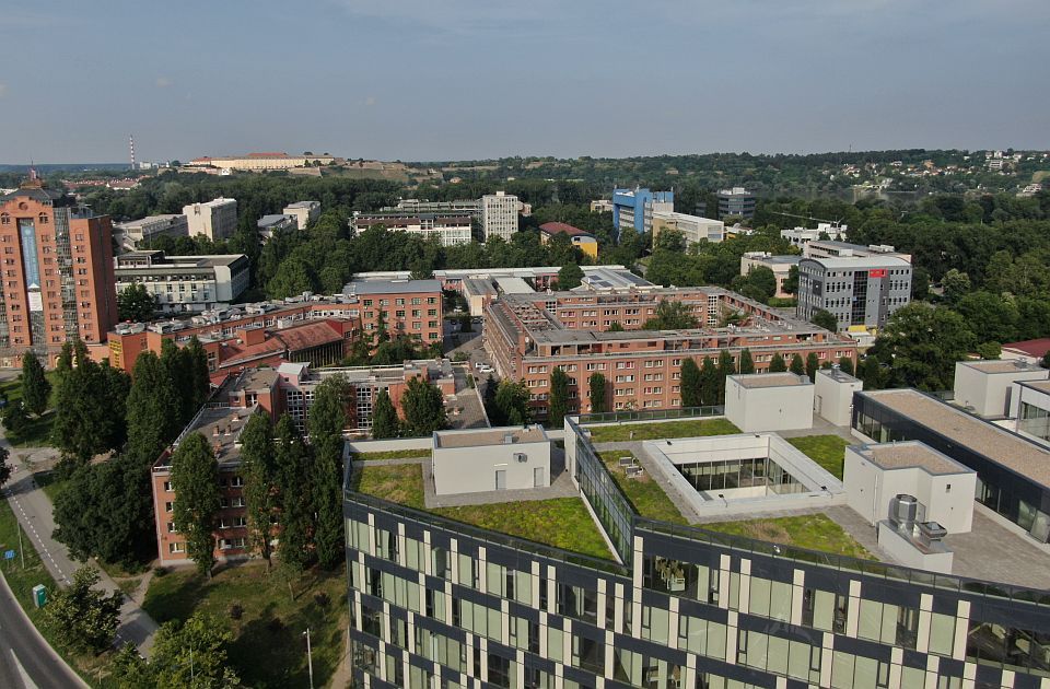 Država uplatila deo novca za plate fakultetima koji su obnovili rad Država uplatila deo novca za plate fakultetima koji su obnovili rad