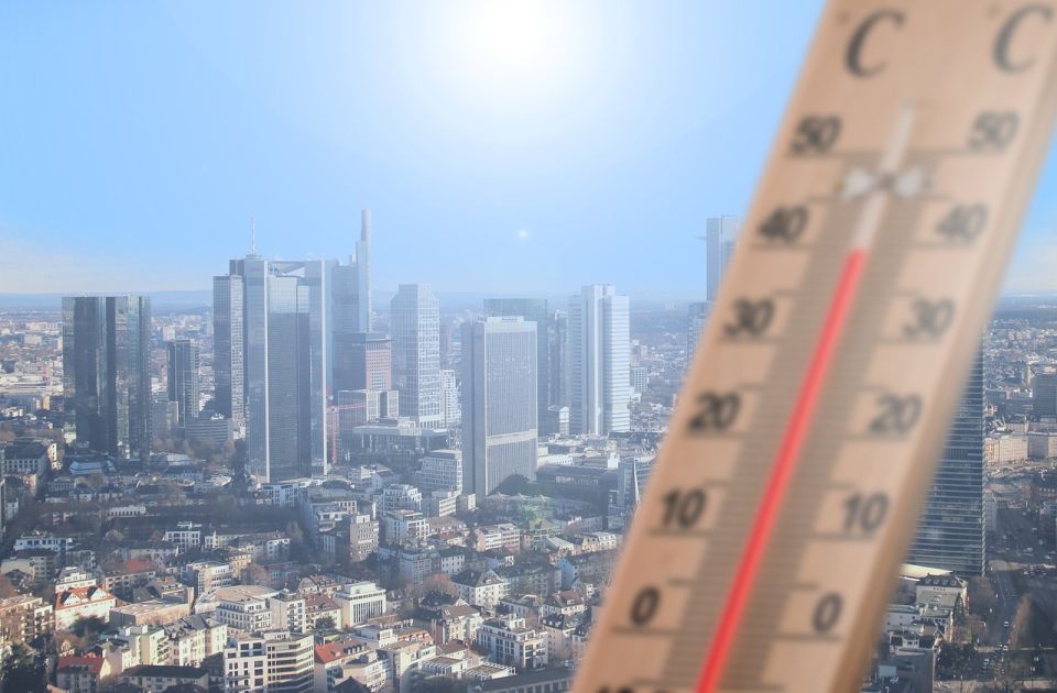 Zbog vrućine u Japanu umrle tri osbe, 220 zatražilo pomoć Zbog vrućine u Japanu umrle tri osbe, 220 zatražilo pomoć