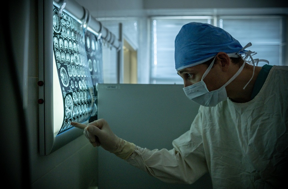 Konsultacije iz dečje i odrasle neurohirurgije: Dr sci. med. Igor Meljnikov jednom mesečno u Uromedici NS