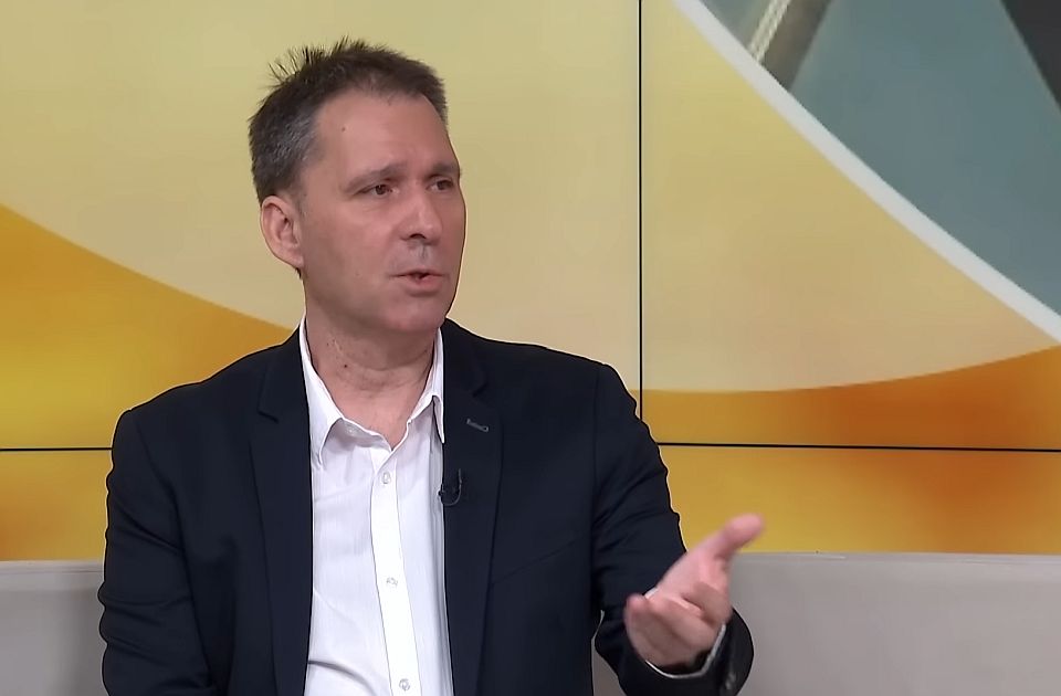 Smenjen Igor Božić: 