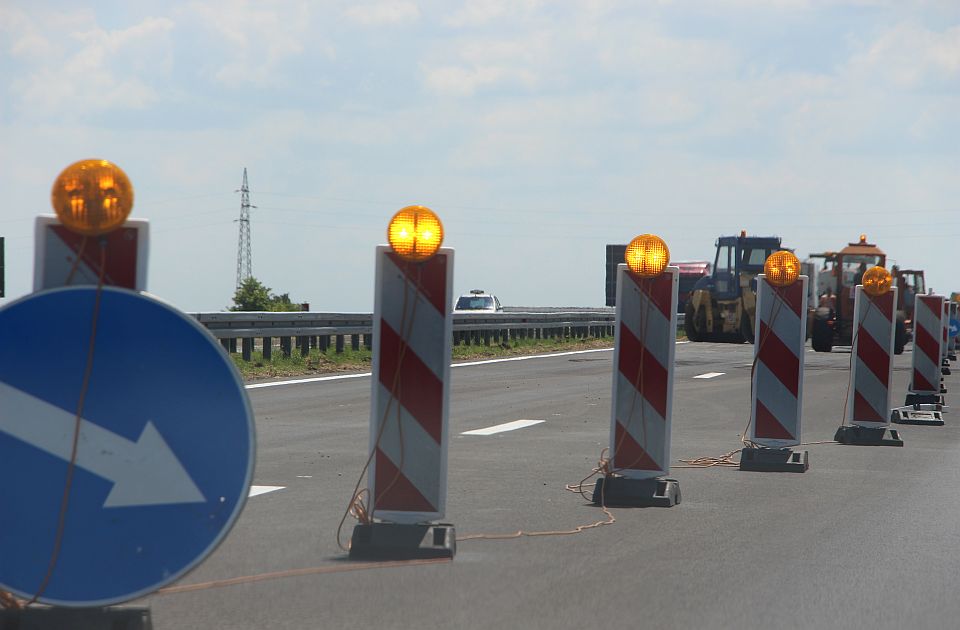 Izmenjen saobraćaj kod petlje Vrbas zbog sanacije kolovoza