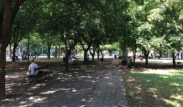 Studenti traže umanjenje školarina, najavljuju moguće proteste i masovne tužbe