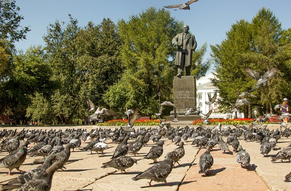 Na današnji dan: Preminuli Lenjin i Orvel, u Monte Karlu održan prvi auto-reli